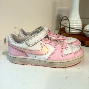 Nike Little Girls Court Borough Low 1Y